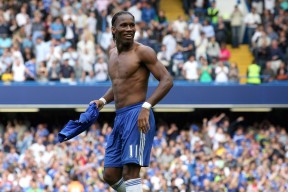 JiuyouAPP下载-西甲豪门巅峰对话：华丽技术与战术的较量，西甲豪门球队