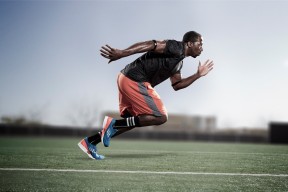 九游手机游戏-世界杯激燃时刻：经典瞬间不断流传！，世界杯超燃视频