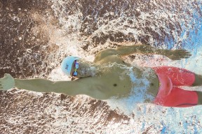 九游游戏中心-混合泳赛事中立代表队A团队配合默契，混合泳决赛视频