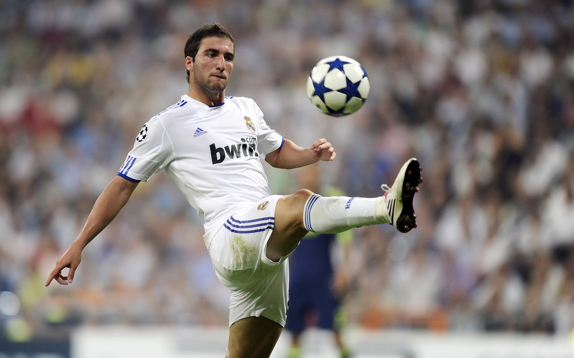 中超联赛中场传控率上升整体打法更具观赏性，中超转播计划2021